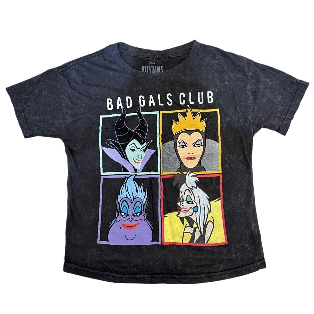 (NWOT) Disney Villains âBad Gals Clubâ Acid Wash Graphic T-Shirt â Small